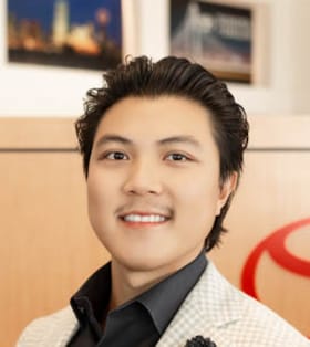 Staff member Randy Lee from ID_81504d