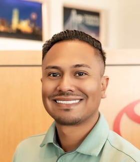 Staff member Luis Rodriguez from ID_c80e2b
