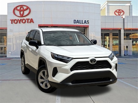 2024 Toyota RAV4 LE SUV