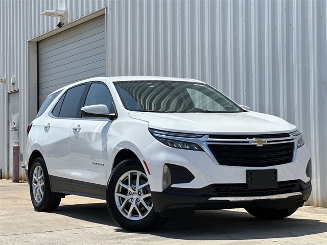 Used 2023 Chevrolet Equinox LT with VIN 3GNAXKEG8PS197060 for sale in Dallas, TX