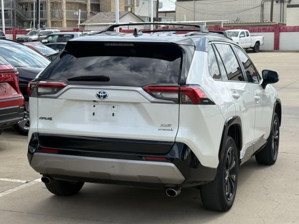Used 2022 Toyota RAV4 Hybrid XSE SUV