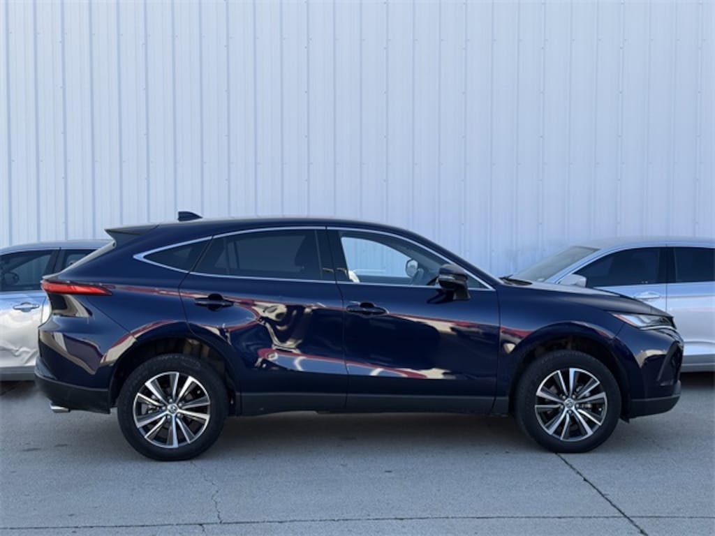 Used 2023 Toyota Venza LE SUV