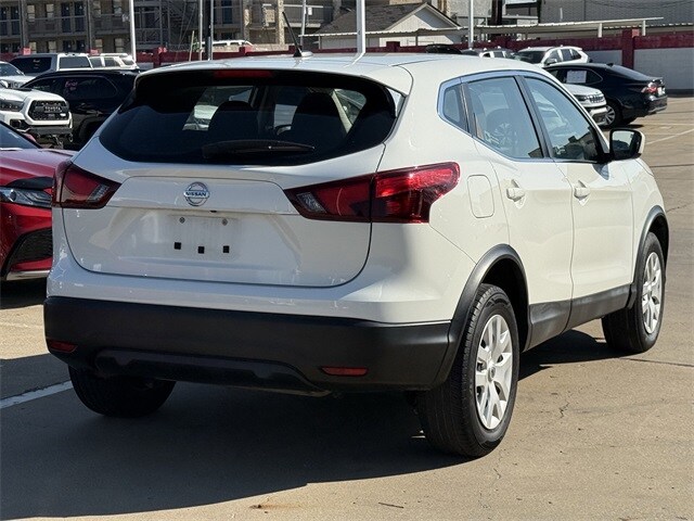 2019 Nissan Rogue Sport S photo 4