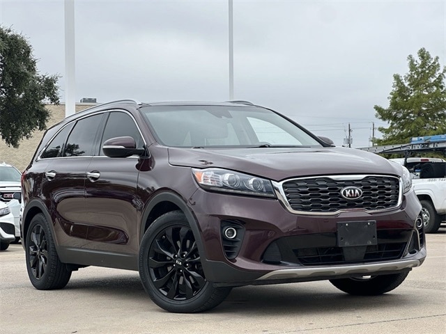 Used 2020 Kia Sorento EX with VIN 5XYPH4A56LG670403 for sale in Dallas, TX