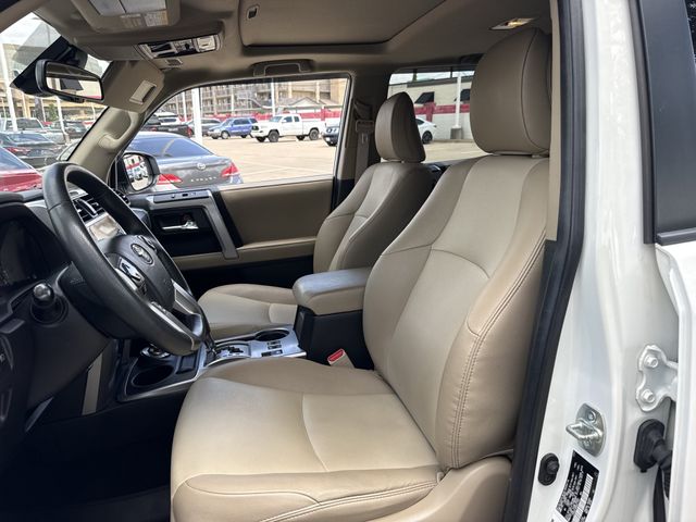2022 Toyota 4Runner SR5 Premium - Photo 28
