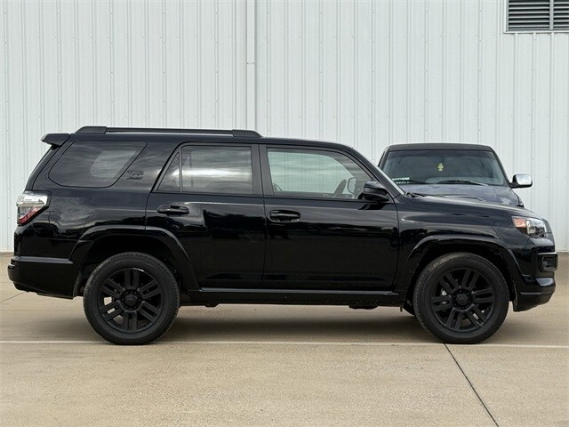 2024 Toyota 4Runner TRD Sport photo 2