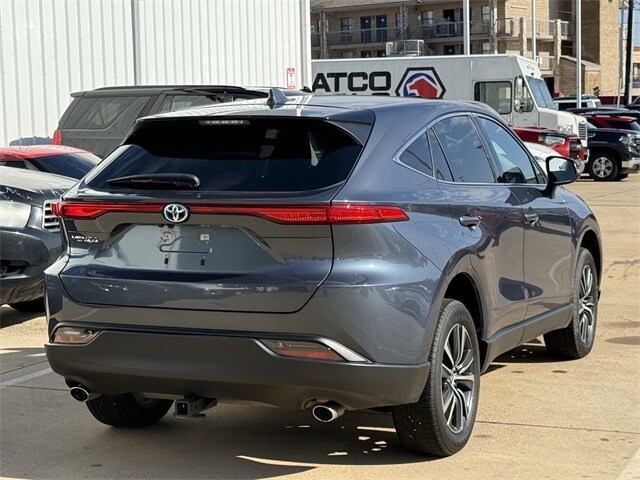 2024 Toyota Venza Limited photo 3