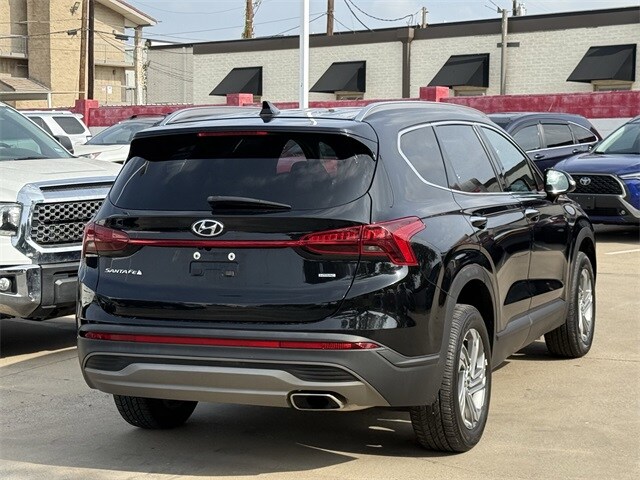 2023 Hyundai Santa Fe SEL photo 2