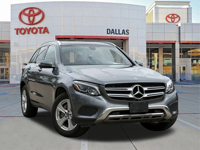 2018 Mercedes-Benz GLC GLC300's photo