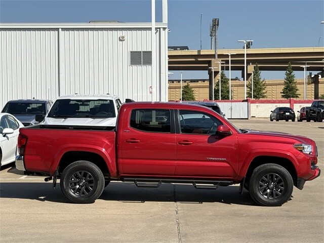 2023 Toyota Tacoma SR5 V6 photo 3