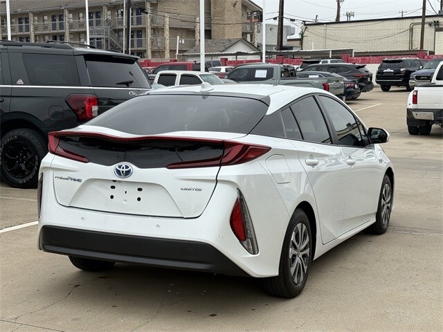 2021 Toyota Prius Prime Limited photo 3
