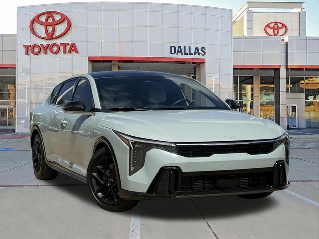 2025 Kia K4 GT-Line Turbo AT's photo