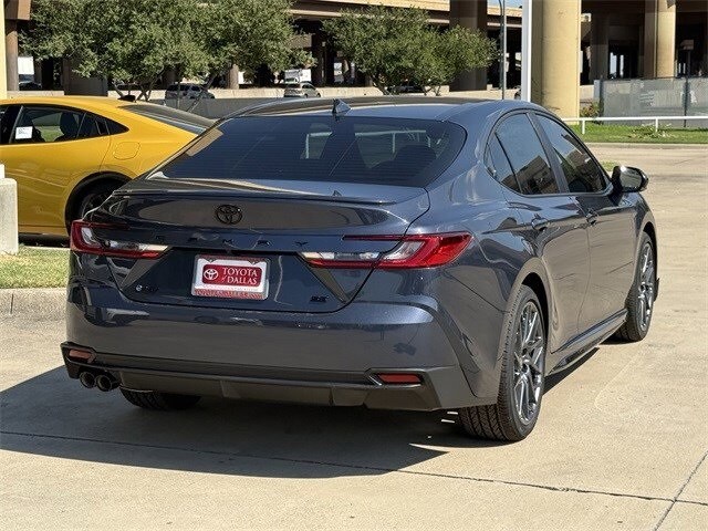 2026 Toyota Camry SE photo 3