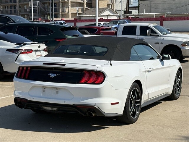 2022 Ford Mustang EcoBoost Premium Convertible photo 4