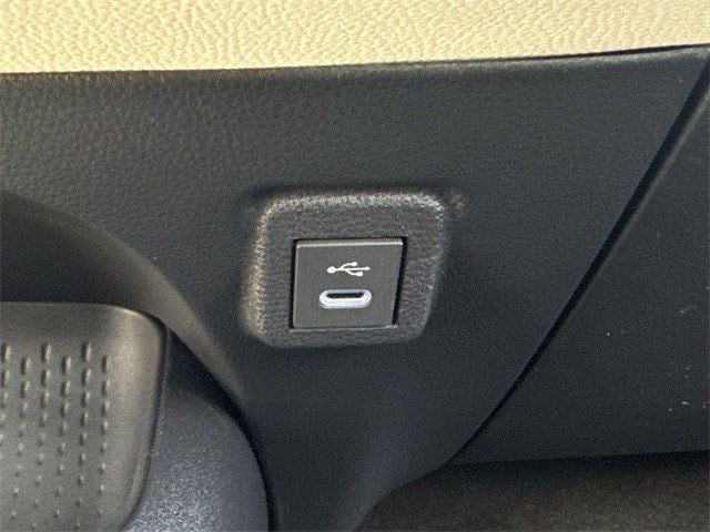 2026 Toyota Corolla LE - Photo 24