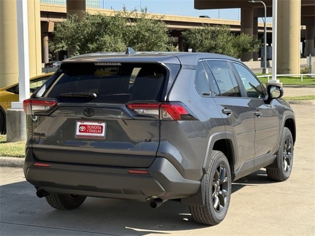 New 2025 Toyota RAV4 LE SUV