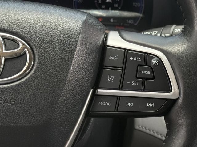 2024 Toyota Highlander Platinum - Photo 15
