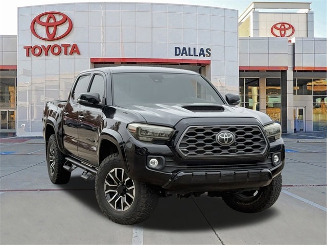 2022 Toyota Tacoma TRD Sport's photo