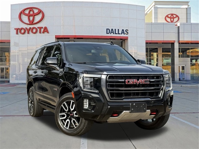 2023 GMC Yukon AT4's photo
