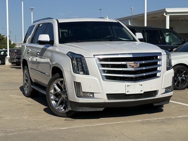 2018 Cadillac Escalade AWD Luxury's photo