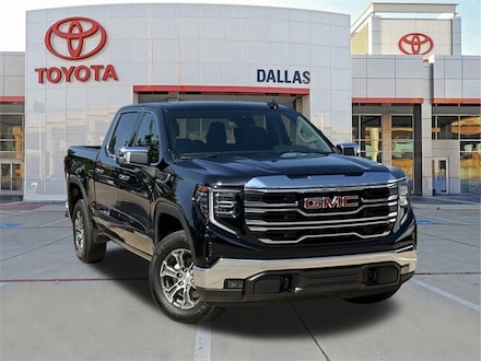 2025 GMC Sierra 1500 SLT Truck Crew Cab