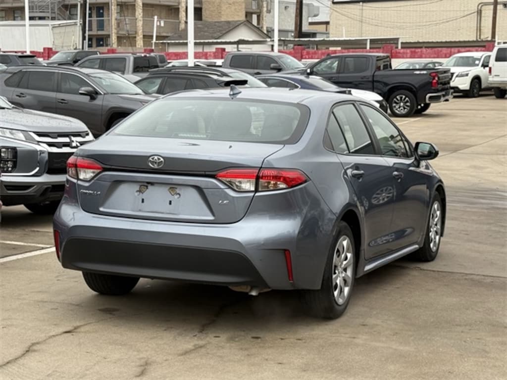 Used 2023 Toyota Corolla LE Sedan