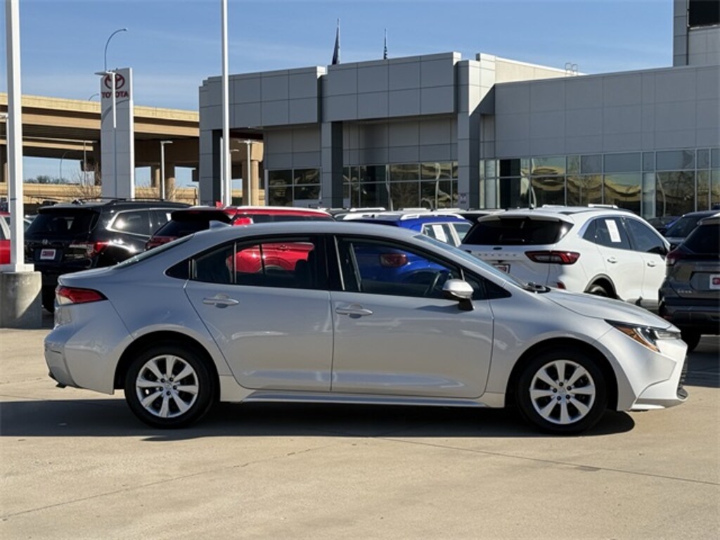 Used 2024 Toyota Corolla LE Sedan