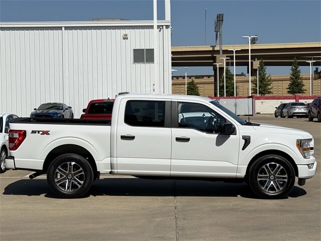2021 Ford F-150 XL photo 3
