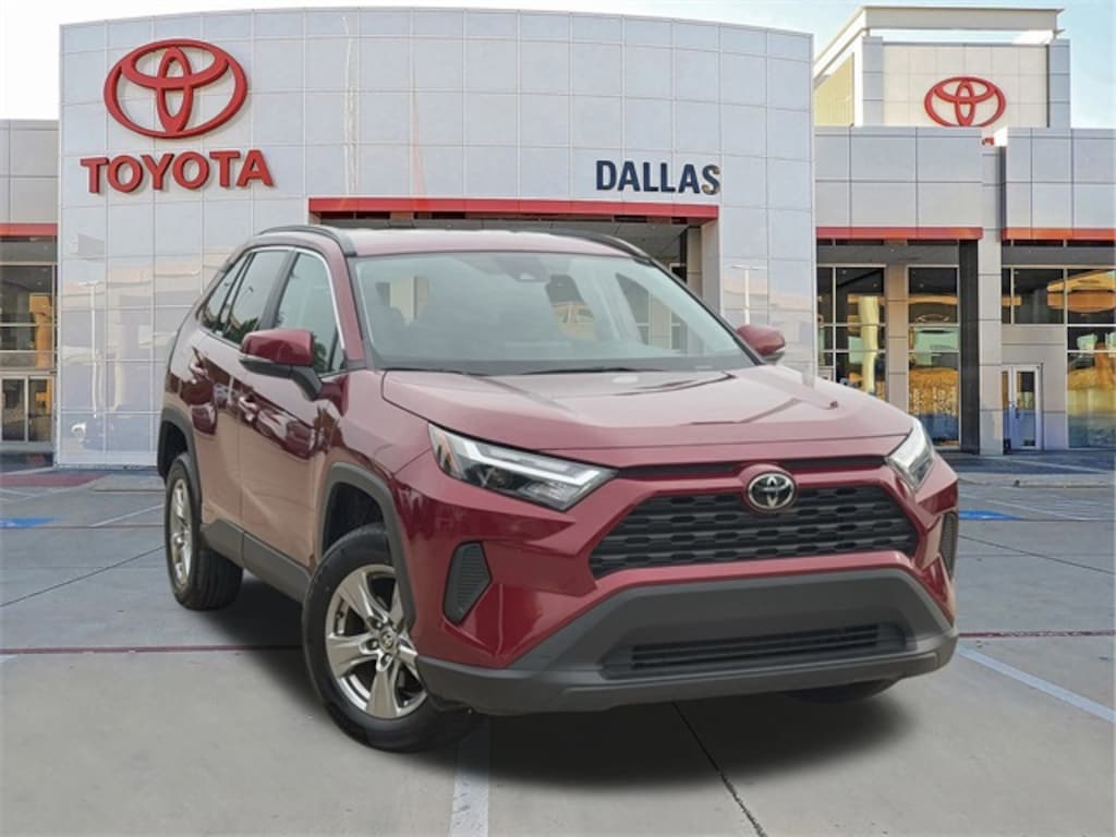 Used 2023 Toyota RAV4 XLE SUV