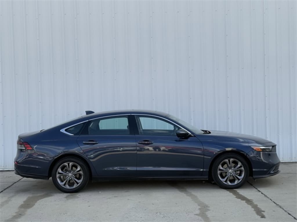 Used 2023 Honda Accord EX Sedan