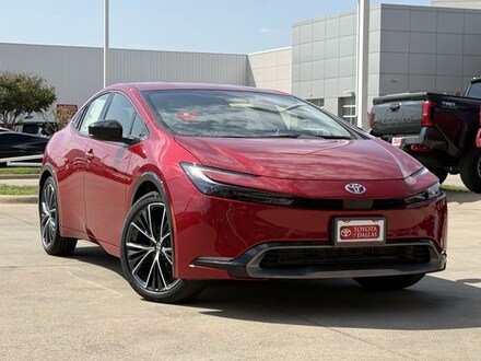 2027 Toyota Prius XLE Hatchback