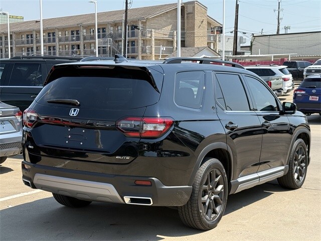 2024 Honda Pilot Elite photo 4