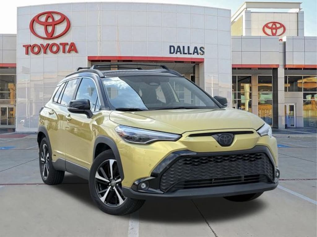 Used 2024 Toyota Corolla Cross Hybrid Hybrid XSE SUV