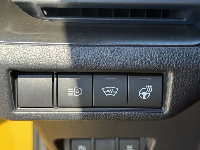 2026 Toyota Prius Plug-in Hybrid Nightshade - Photo 21