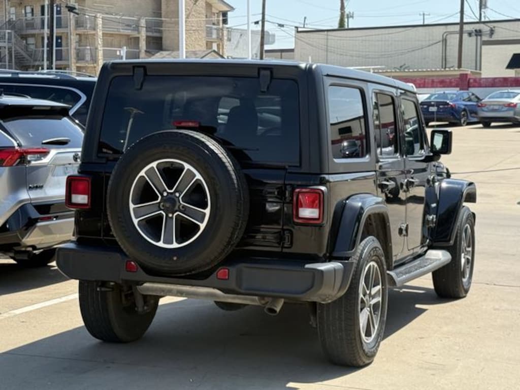 Used 2023 Jeep Wrangler Sahara SUV