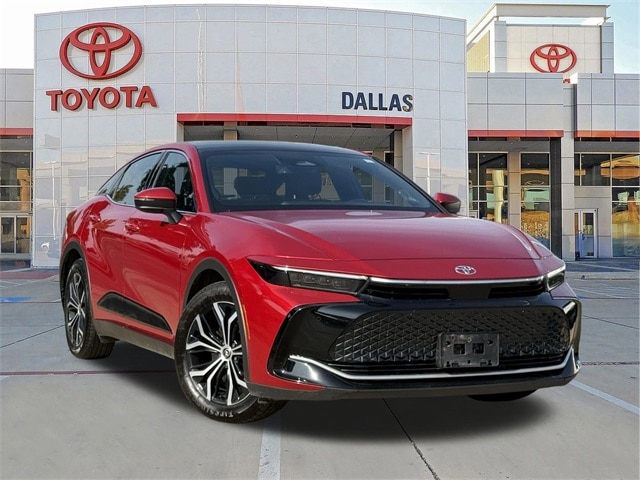 2023 Toyota Crown Limited's photo