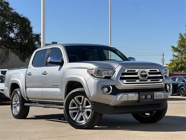 Used 2018 Toyota Tacoma Limited with VIN 5TFGZ5AN8JX130466 for sale in Dallas, TX