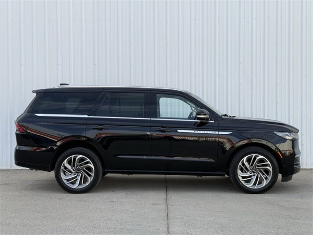 Used 2025 Lincoln Navigator Reserve SUV