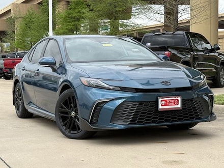 2026 Toyota Camry SE Sedan