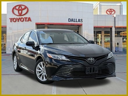 2018 Toyota Camry LE Sedan
