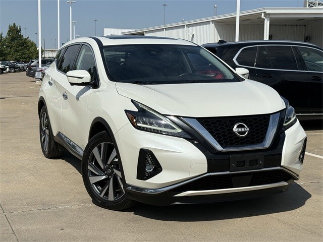 2023 Nissan Murano SL photo 2