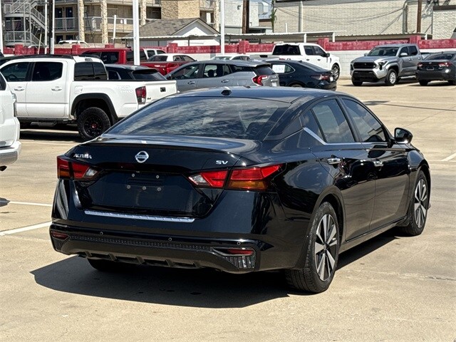 2022 Nissan Altima 2.5 SV photo 4