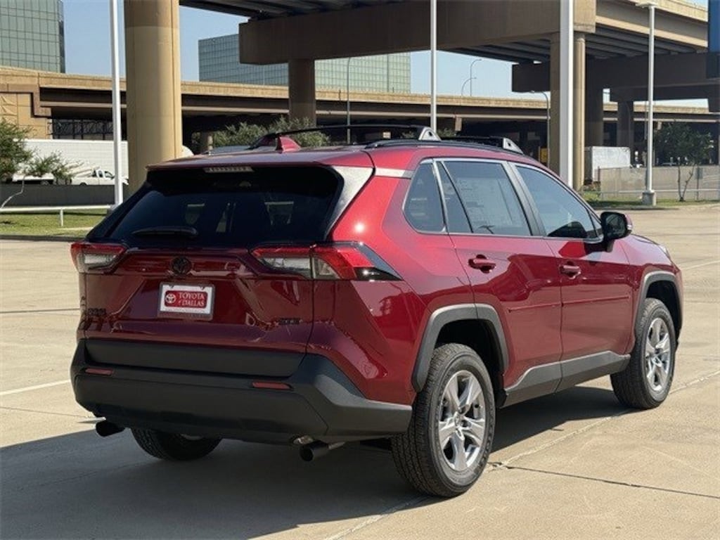 New 2025 Toyota RAV4 XLE SUV