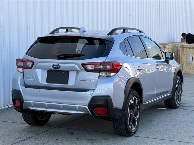 2023 Subaru Crosstrek Limited photo 3