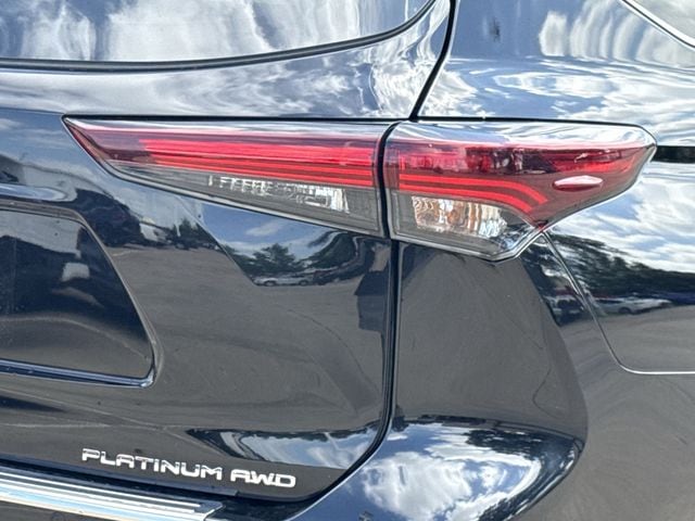 2024 Toyota Highlander Platinum - Photo 7