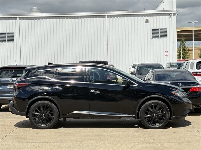 2023 Nissan Murano SV photo 3