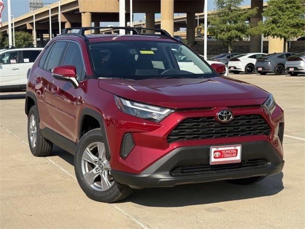 New 2025 Toyota RAV4 XLE SUV