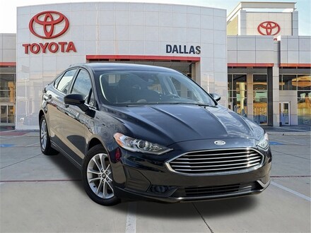 2020 Ford Fusion SE Sedan