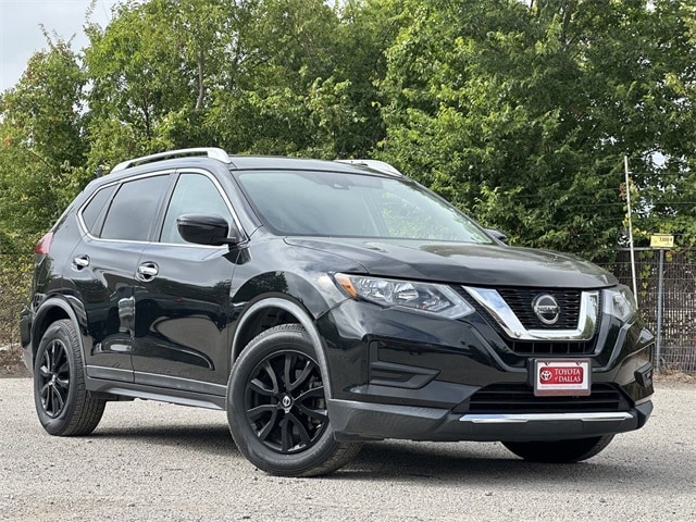 Used 2020 Nissan Rogue SV with VIN KNMAT2MT6LP516337 for sale in Irving, TX