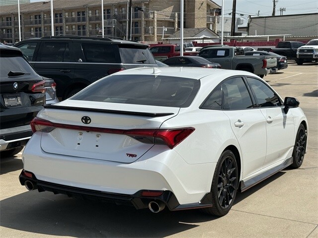 2020 Toyota Avalon TRD photo 4